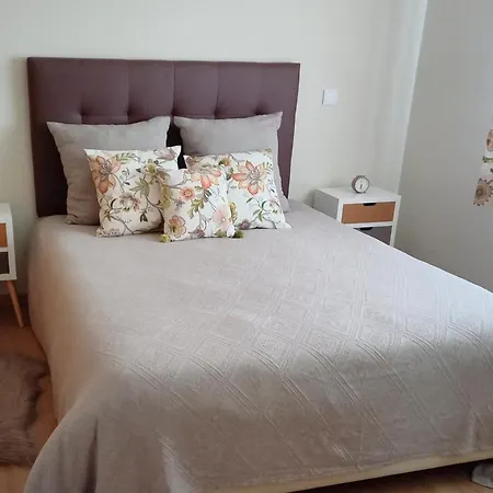 Nocleg ze śniadaniem Cantinho Do Ribeiro *