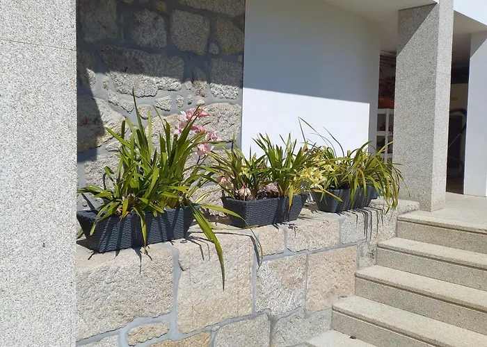 Cantinho Do Ribeiro Bed & Breakfast Lourosa da Trapa